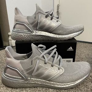 Men’s Size 14 ADIDAS ULTRABOOST 20 Silver Metallic